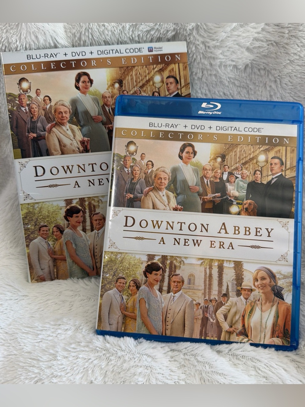 Downton Abbey: A New Era - Blu-ray + DVD + Digital Collector's Edition